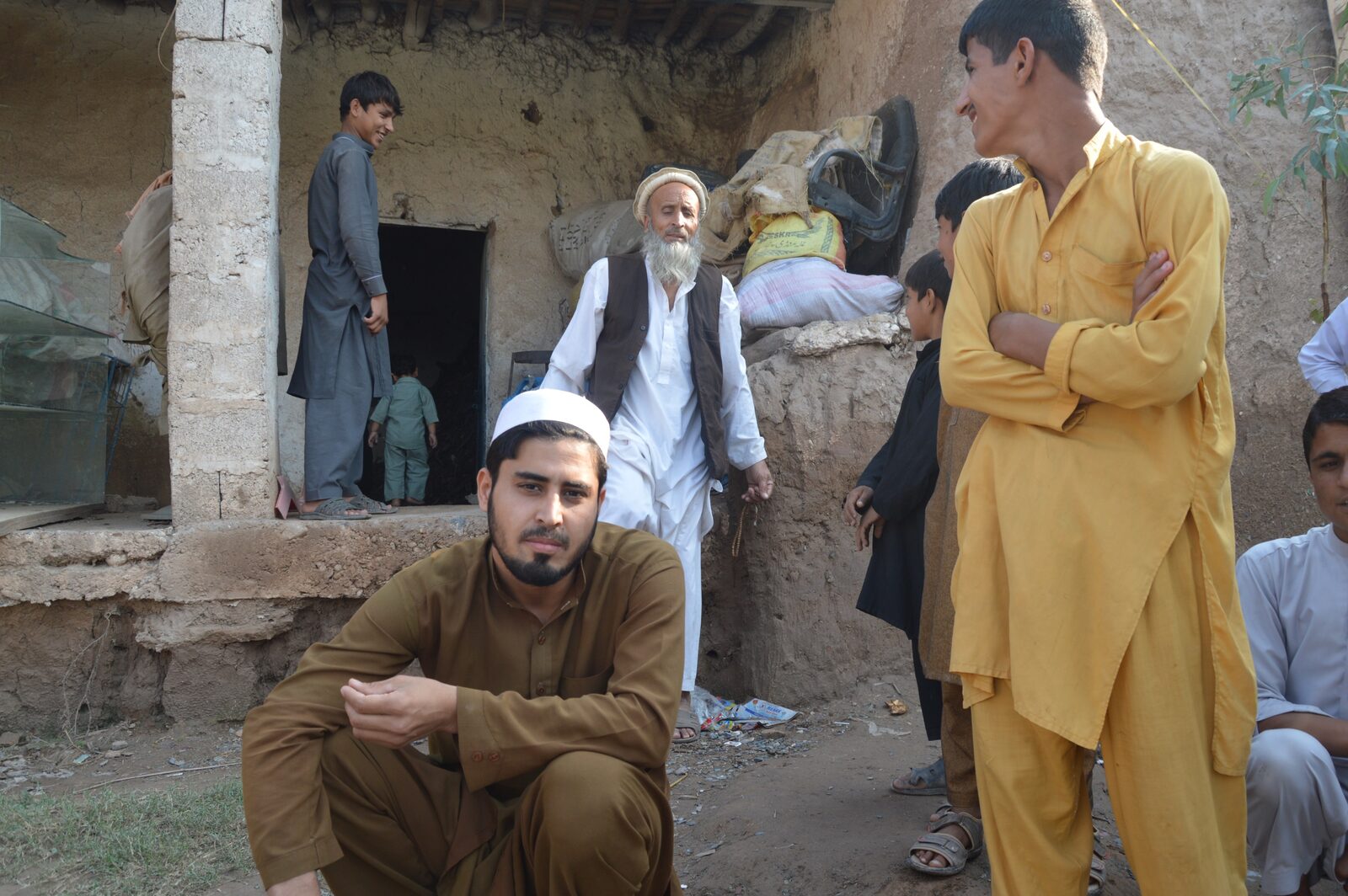 jonge-afghanen-mogen-niet-meer-werken-2