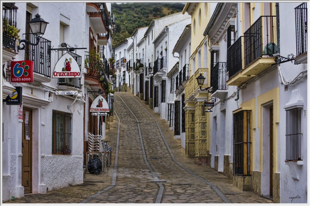 Een-straatje-in-Cádiz