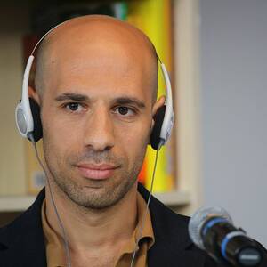 1024px-Svět_knihy_2011_-_Abdelkader_Benali